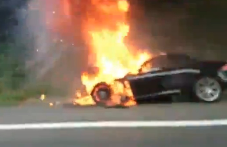 Burning Jaguar F-Type explodes on the Autobahn