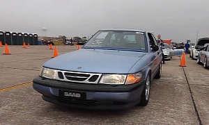Watch a Saab 900 Do 174 MPH in the Standing Mile