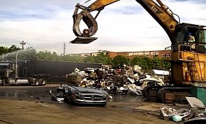 Watch an SLS AMG Being Ripped Apart In a Junkyard, Try Not To Cry
