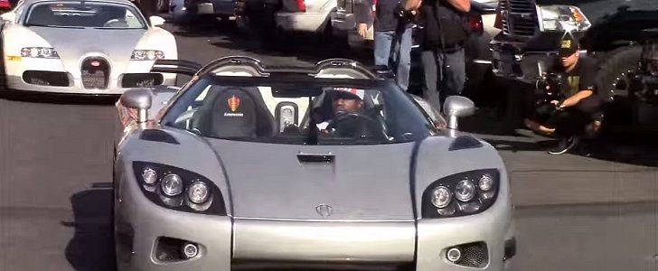 Floyd Mayweather Leading a Bugatti Convoy in His New Koenigsegg Trevita