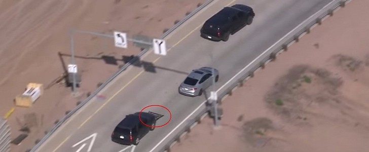 Watch Phoenix Police using a grappler to stop a fleeing car