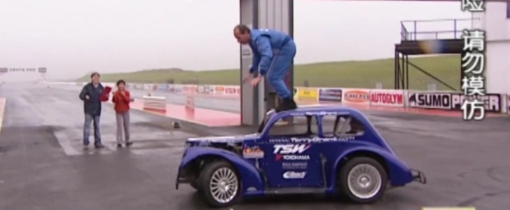 Terry Grant Breaking Most Consecutive Spins While on the Roof of a Car