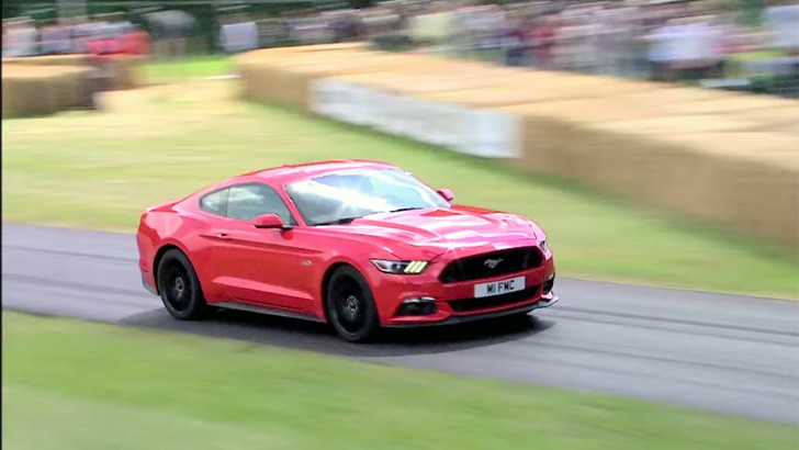 2015 Ford Mustang GT Tackles the Goodwood Hill Climb