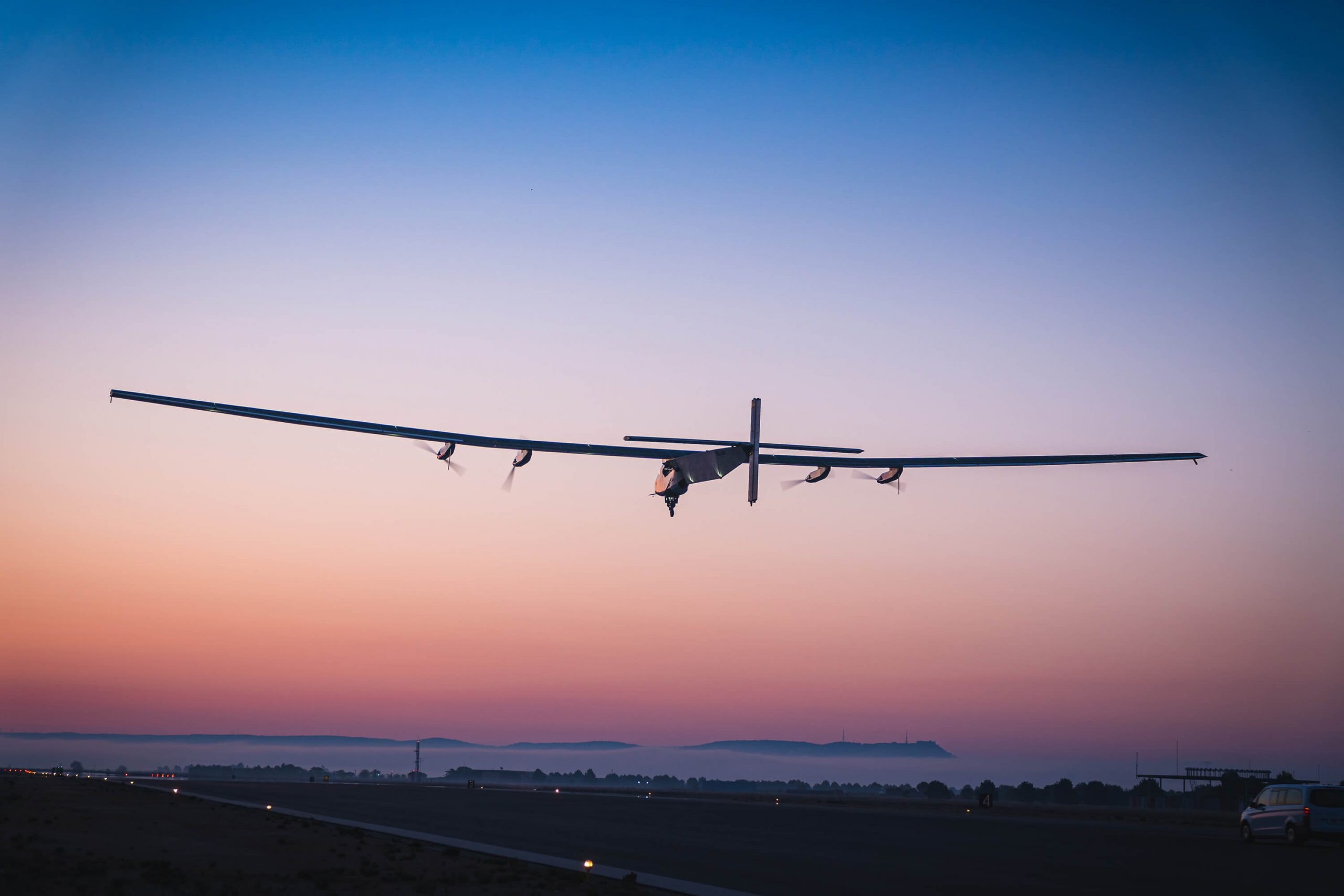 watch-the-most-advanced-solar-powered-aircraft-ace-navigation-flight