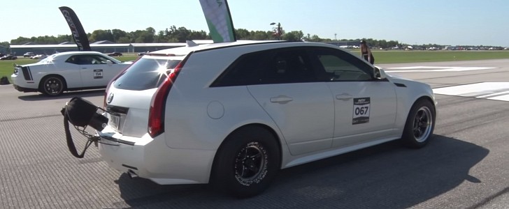 World's first 200-mph CTS-V Wagon filmed by 1320video on YouTube