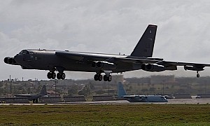 Watching the B-52 Stratofortress Take Off Makes You Doubt Physics