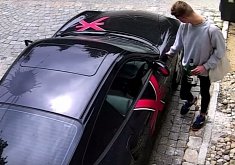 Watching This Porsche 911 Turbo Being Vandalized with a Rock Hurts