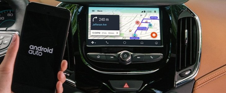 Waze on Android Auto
