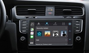 Waze Navigation App Once Again Wreaking Havoc on CarPlay
