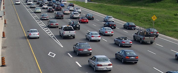 A HOV lane on Highway 404 in Ontario