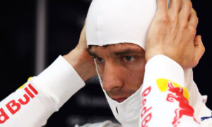Webber Handed FIA Penalty for Taking Out Hamilton