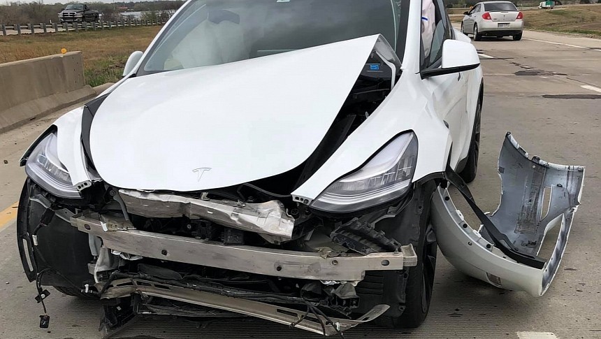 Several Tesla owners post pictures of their cars to ask:: is it totaled? The answer is usually "yes"