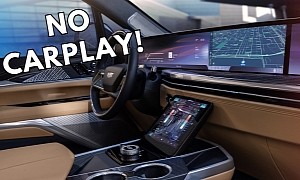 What if General Motors Actually Plays Its Cards Right in the CarPlay Saga?