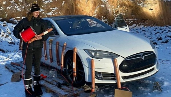 Tuomas Katainen blew up his Tesla Model S when its battery pack failed: it was the best economic shot he had
