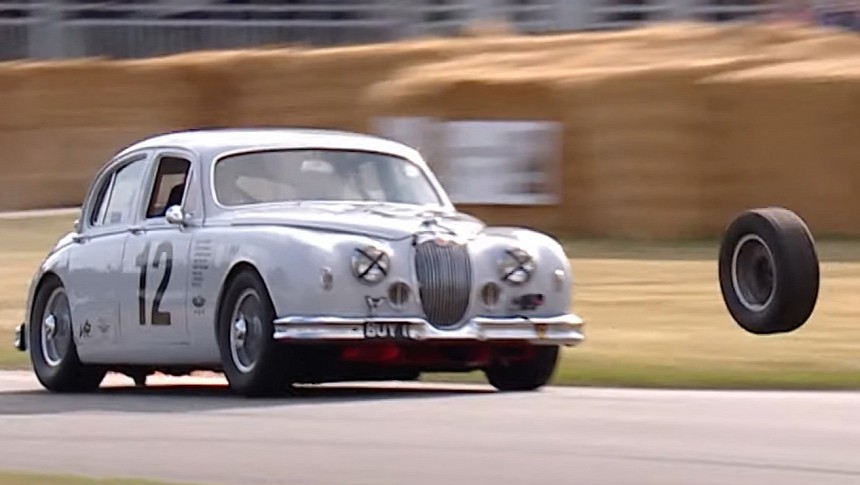 Jaguar Mk1's wheel coming off at the Goodwood Festival of Speed