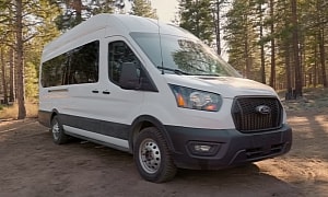 Wheelchair-Accessible Camper Van Was Cleverly Designed, It's Just As Good as Standard Rigs