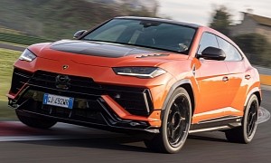 When in Rome, You Can Play With the New Lamborghini Urus Performante
