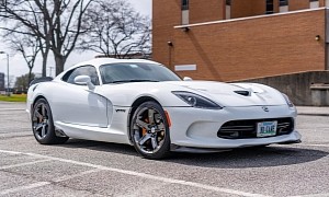 White Hot 2017 Dodge Viper GTC Is a High-Spec Snake That Will Make Your Jaw Drop