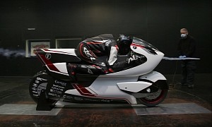 White Motorcycle Concepts Set to Bust World Land Speed for EV Bikes in 2022