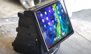 Who Needs CarPlay When a Dash Mod Makes an iPad Look Like Factory Equipment?