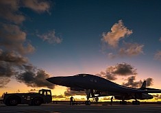 Who’d Have Thought Parking a B-1B Lancer Would Look So Spectacular?
