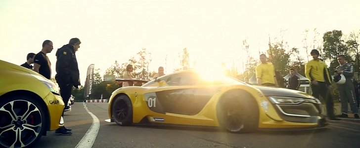 Renault Sport R.S. 01 driven by chefs