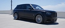 Widebody Rolls-Royce Cullinan Black Badge Looks Best in Satin With Gloss Carbon