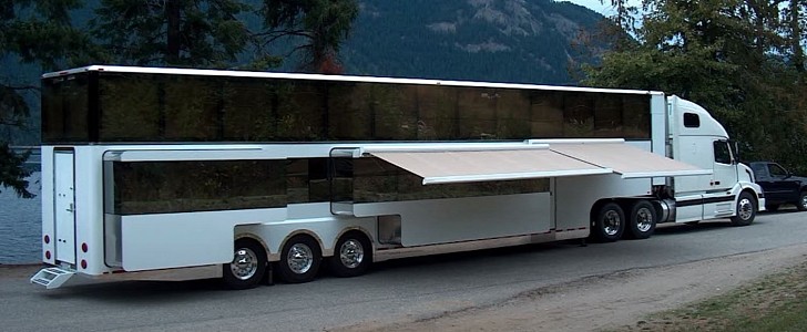 The Heat, Will Smith's former luxury motorhome, can be rented for $9,000 per night
