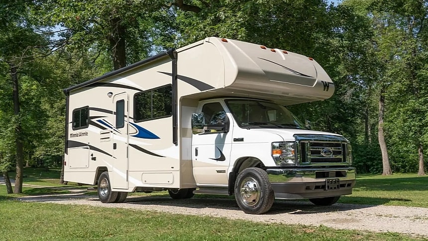 Winnebago's Family-Ready Minnie Winnie Has Over 50 Years of On-Road American Living Inside