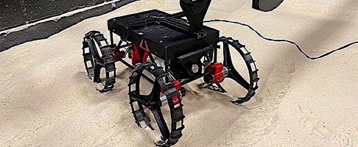 Astrobotic researching wireless charging for lunar applications