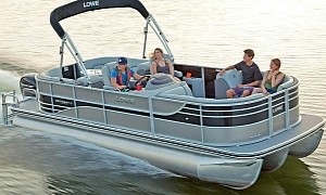 With a Name Like Retreat, You Know Exactly What This Pontoon Boat Can Offer