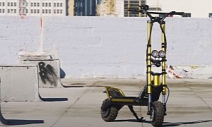 Wolf King e-Scooter Bites Hard With Countach-Like Acceleration
