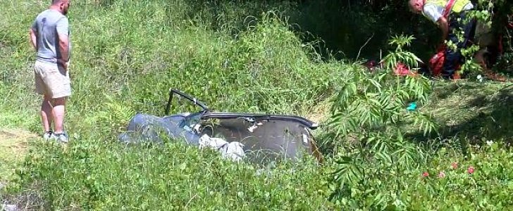Woman crashes Mitsubishi into ditch, is found alive in wreck 5 days later