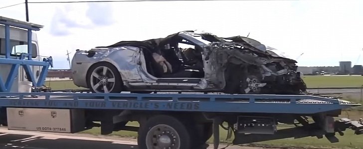 The wreck of Jada Jones' car, in which she was trapped for 2 days after fatal crash