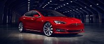 Woman Steals Tesla Model S, Gets Caught When It Runs Out of Power