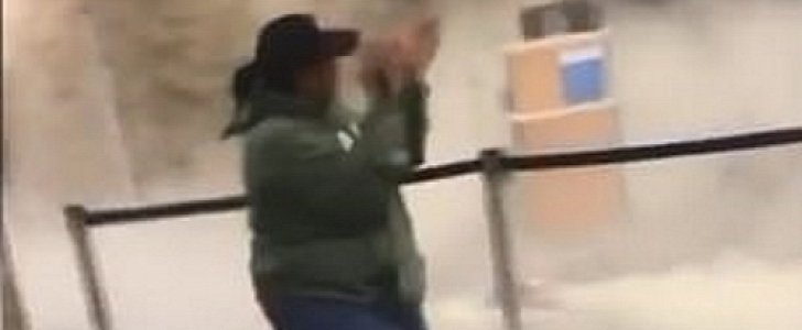 Woman claps after causing a mess at Memphis Airport over unexpected $20 baggage fee