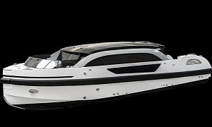 Wooden Boats' Second Limo Tender 27 Can Also Serve as a Day Cruiser Flying at 37 Knots