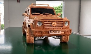 Wooden Mercedes-Benz G 500 4x4² Stands Its Ground, Maintains Its Impressive Stature