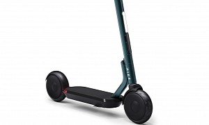 World's First USB-C Rechargeable Scooter Can Now Be Unlocked Just by Getting on It
