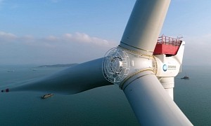 World's Largest Hybrid Drive Wind Turbine Has 387-Ft Long Blades, Can Power 20,000 Homes