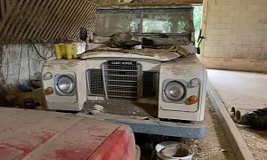 World's Lowest-Mileage Land Rover Series III Has Been Sitting in a Barn for 36 Years