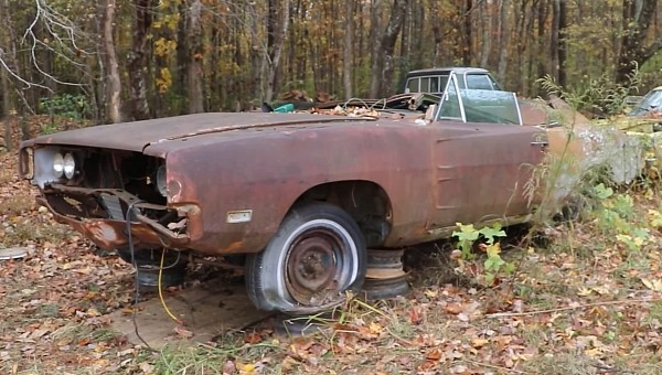 abandoned 1969 Dodge Charger