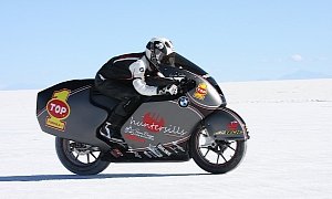 World’s Fastest BMW Motorcycle Is the S1000RR