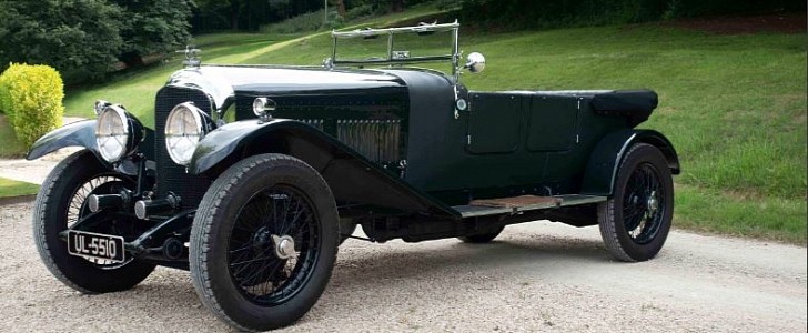 The Newton House Collection is considered the finest private Bentley collection, also includes a 1959 C1