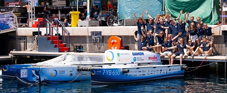 The world's first flying hydrogen-powered boat was recently unveiled at OEEC