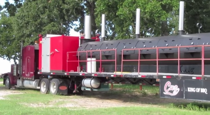 World’s Largest BBQ Pit Can Cook 4 Tons of Meat at a Time, Is Up for Sale