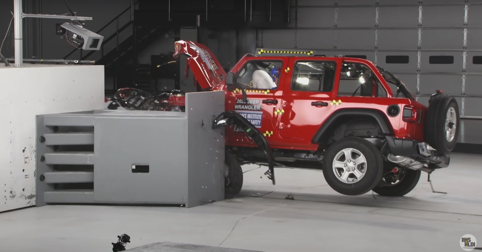 Jeep Wrangler and Ford Bronco Crash Tests Are Among the Most-Watched of  2022, Says IIHS - autoevolution
