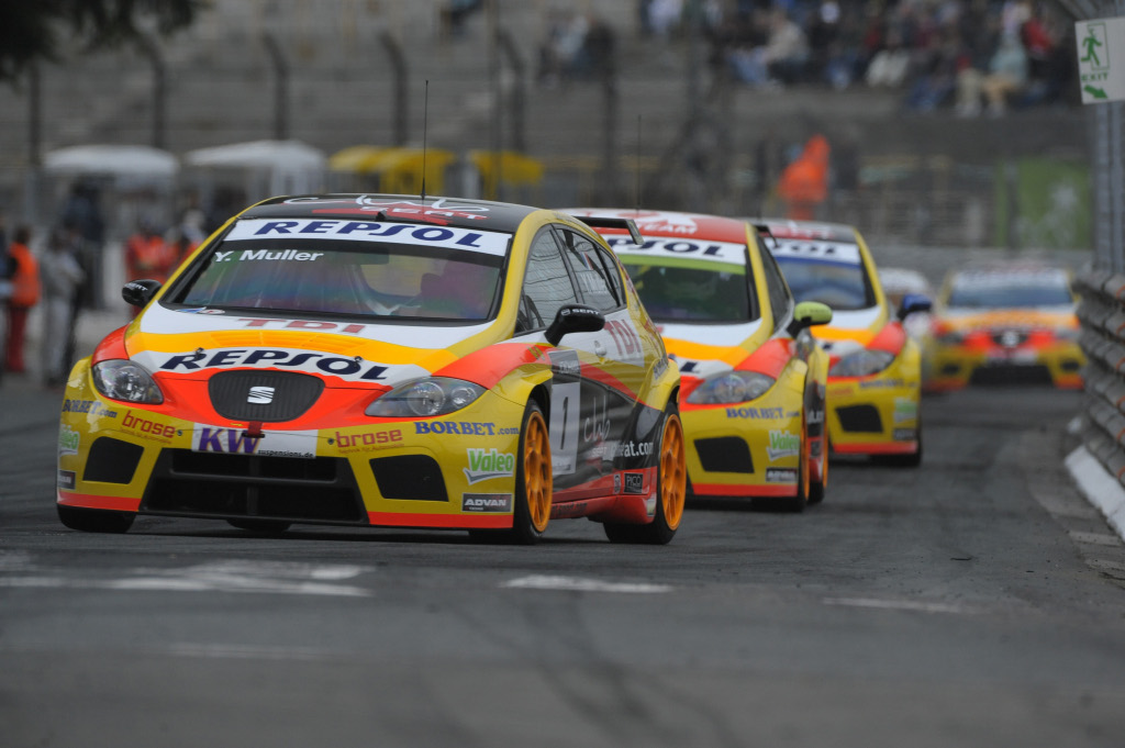 Seat cars during the Pau race in France