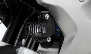 Wunderlich Ensures Your BMW Motorcycle Has Ample Lighting With Their New Microflooter LEDs