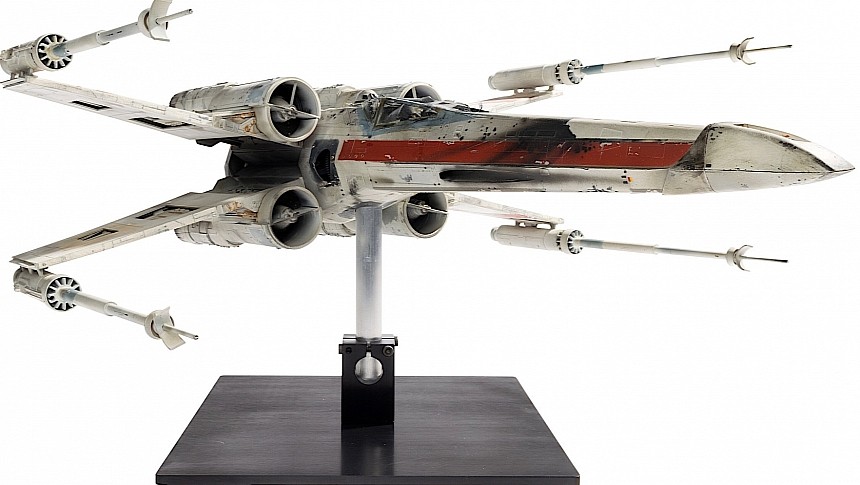 Star Wars: A New Hope hero X-wing prop